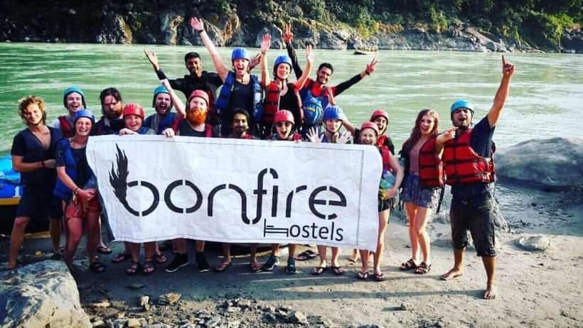 Bonfire Hostels Rishikesh Exterior photo