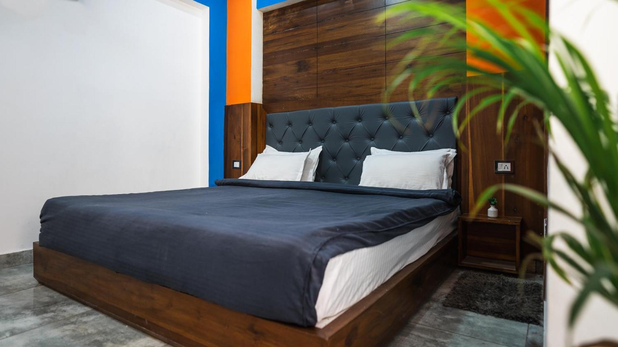 Bonfire Hostels Rishikesh Exterior photo